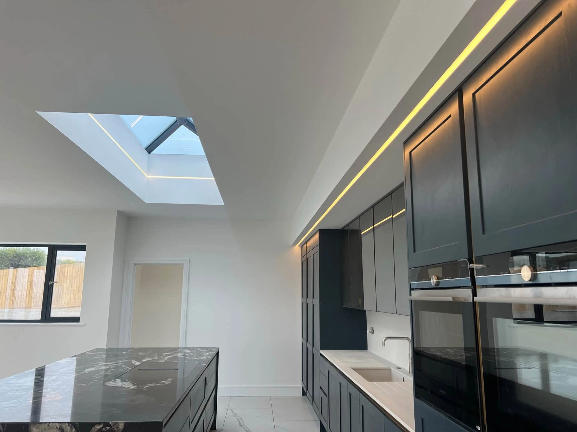 Refurb & Rear Extension photo 3